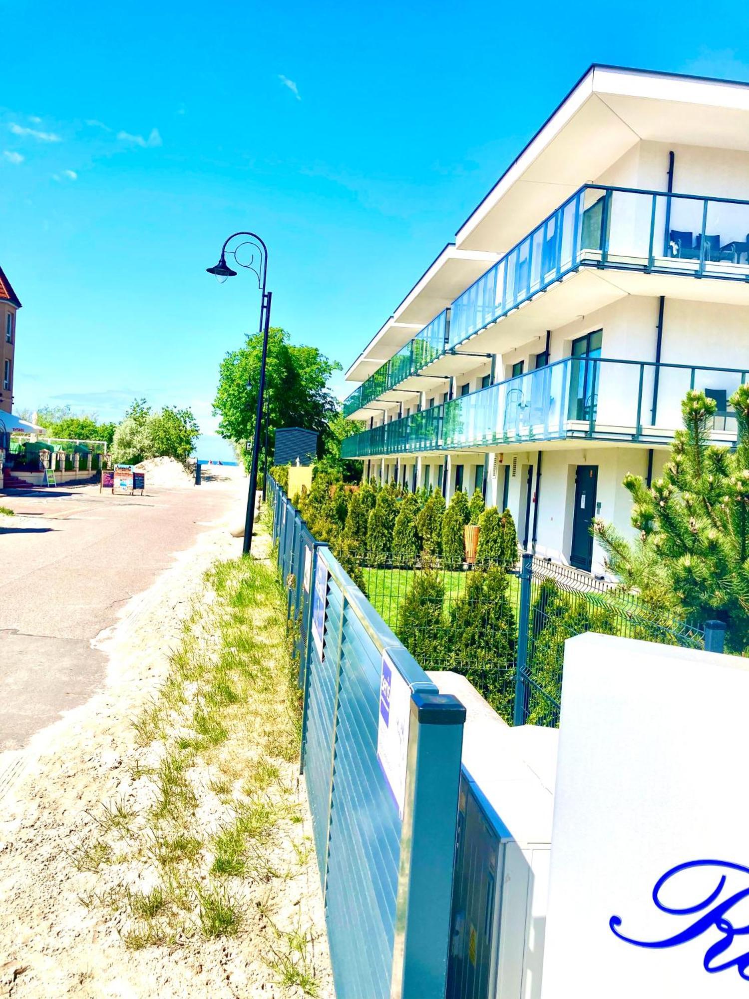 E-Baltic - Niechorze, Your Beachfront Apartments, Exterior photo